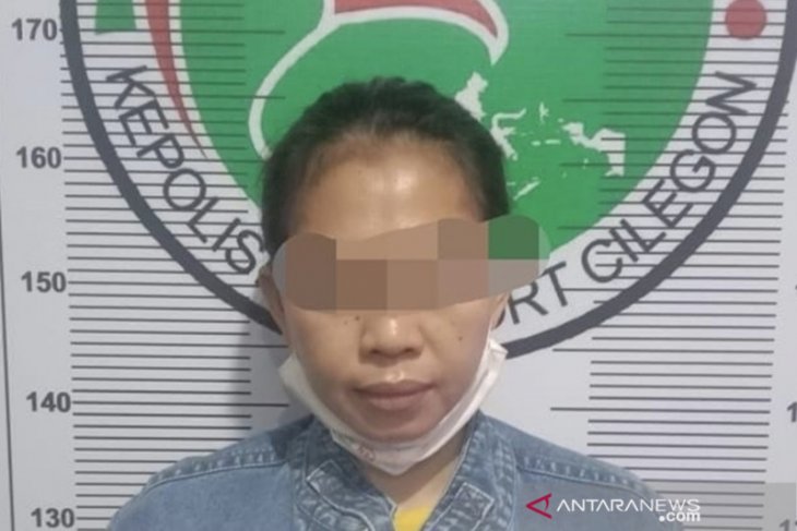 Polres Cilegon tangkap dua orang perempuan pengguna sabu