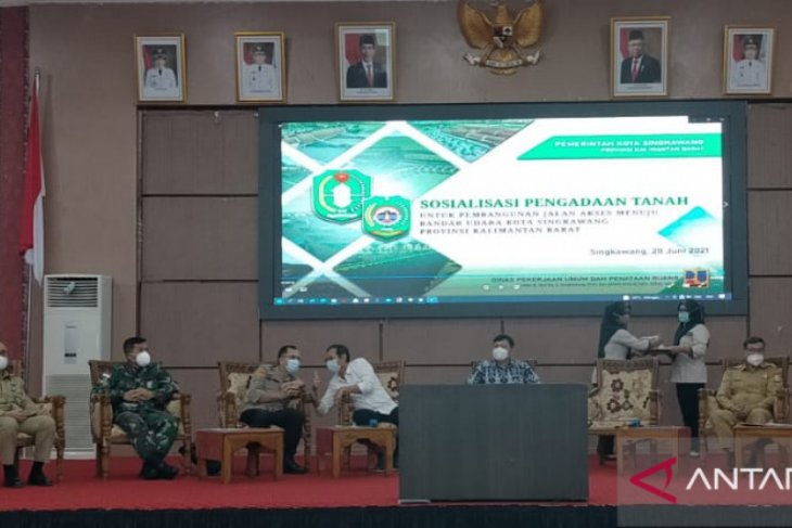 Kota Singkawang sosialisasikan pengadaan jalan akses bandara