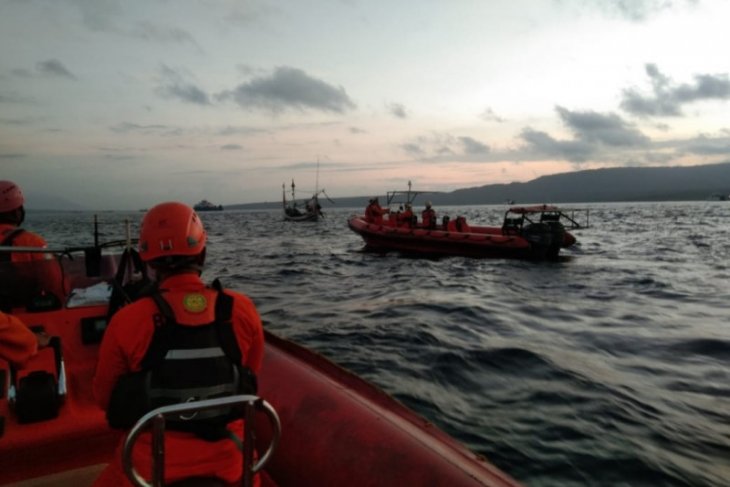 Dua korban KMP Yunicee dimakamkan di Karangasem-Bali