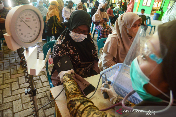 VAKSINASI COVID-19 DI  DAYAH ACEH