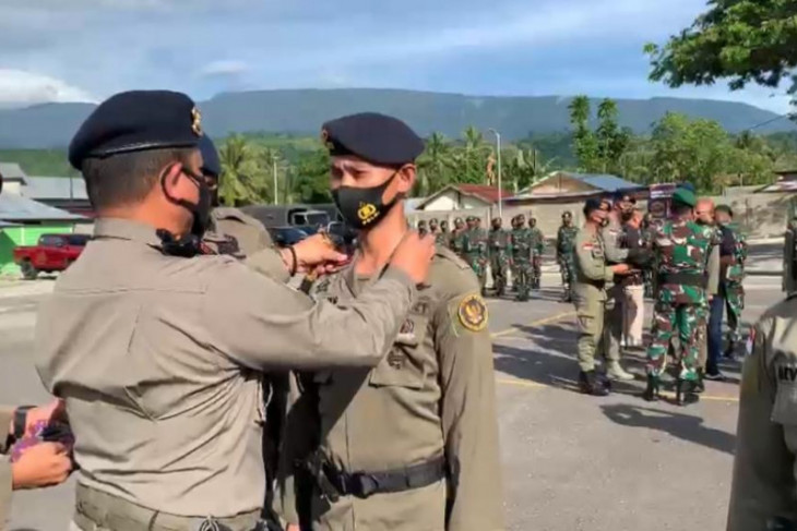 65 Polisi bertugas kejar teroris naik pangkat di hari Bhayangkara