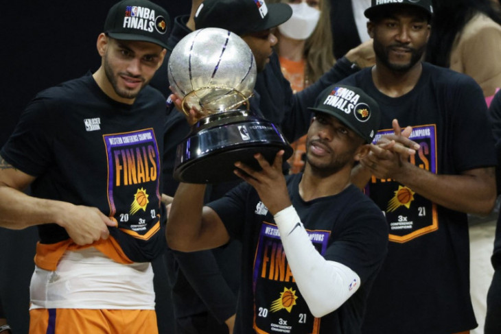 Basket NBA, Air mata bahagia Chris Paul penuhi dahaga Final NBA