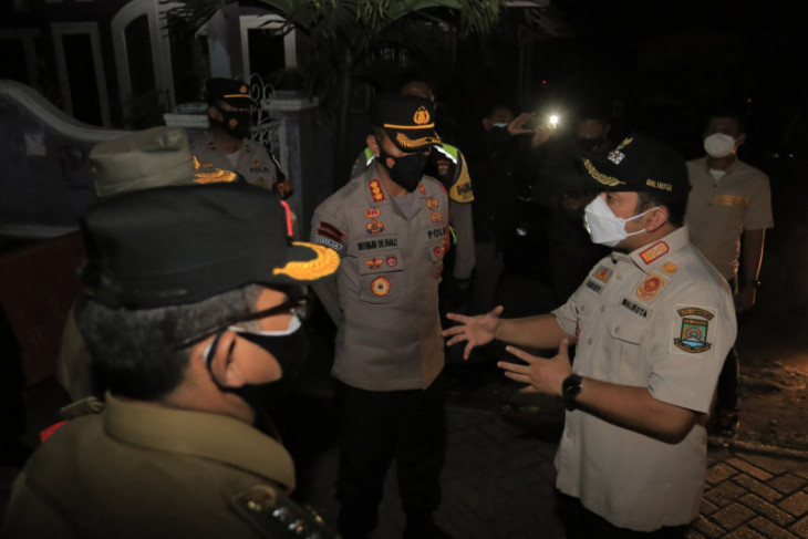 Tangerang tetap berlakukan PPKM mikro RT/RW zona merah