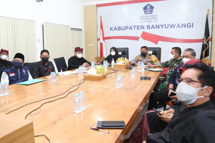 Satgas COVID-19 Banyuwangi targetkan vaksinasi 21 ribu jiwa per hari