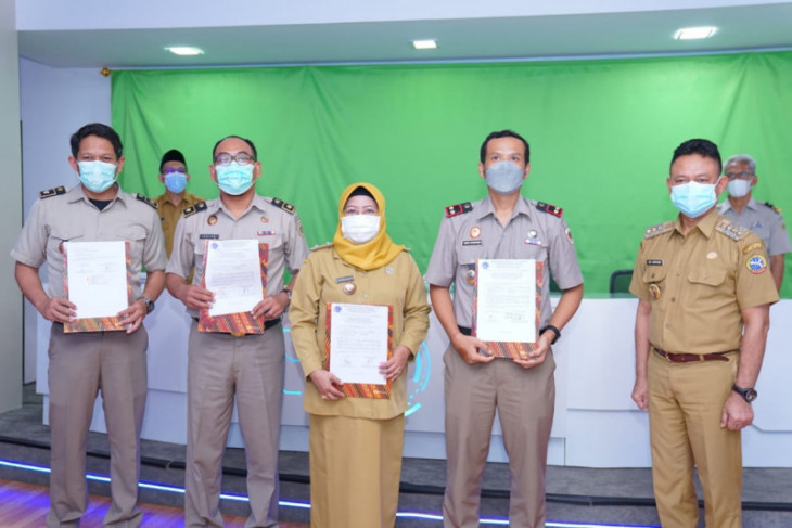 BPN serahkan sebanyak 105 sertifikat tanah aset milik Pemkot Pontianak