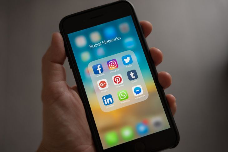 Instagram uji coba fitur stiker di Indonesia dan Jepang