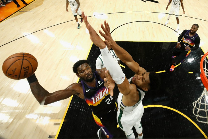 Phoenix Suns unggul 2-0 atas Bucks di Final NBA