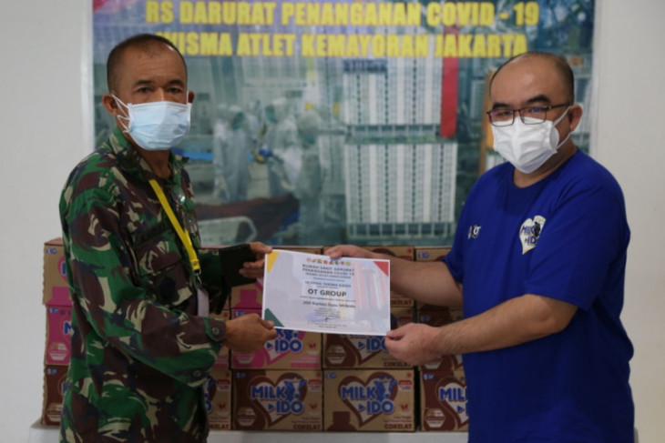 OT Group donasikan susu ke RSD Wisma Atlet