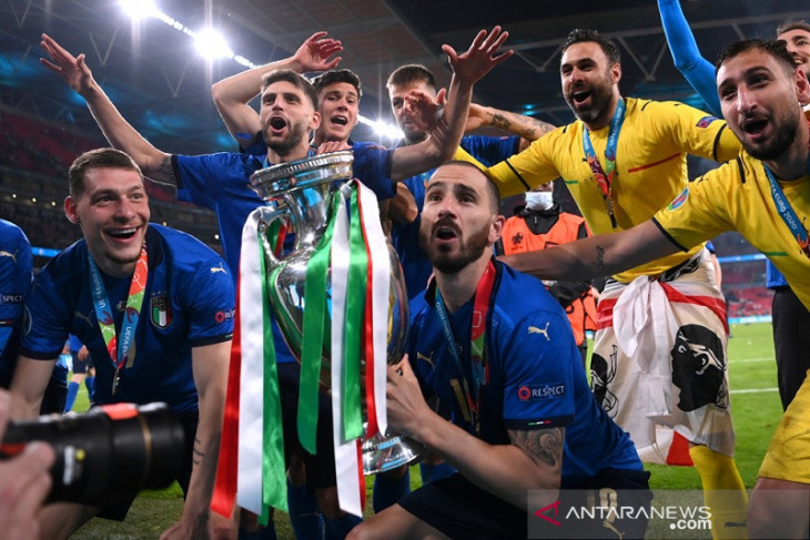 Timnas Italia dan Inggris mendominasi 11 terbaik Euro 2020