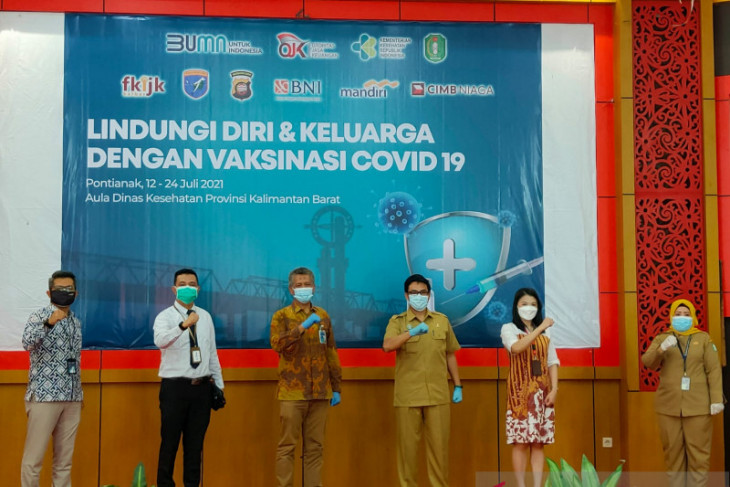 Vaksinasi COVID inisiasi OJK - FKIJK Kalbar targetkan 3.708 peserta