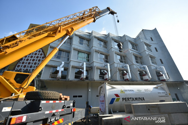 Pertamina provides 20-ton oxygen tank to Jakarta Hajj Dormitory ...