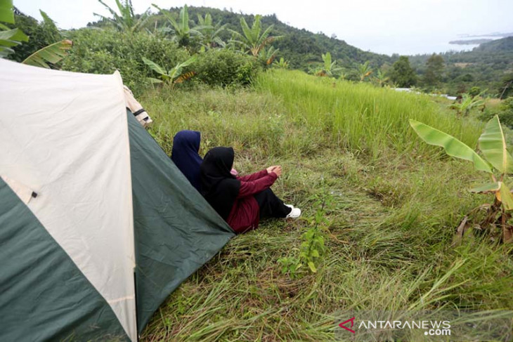 Destinasi Wisata Puncak Sigantang Sira