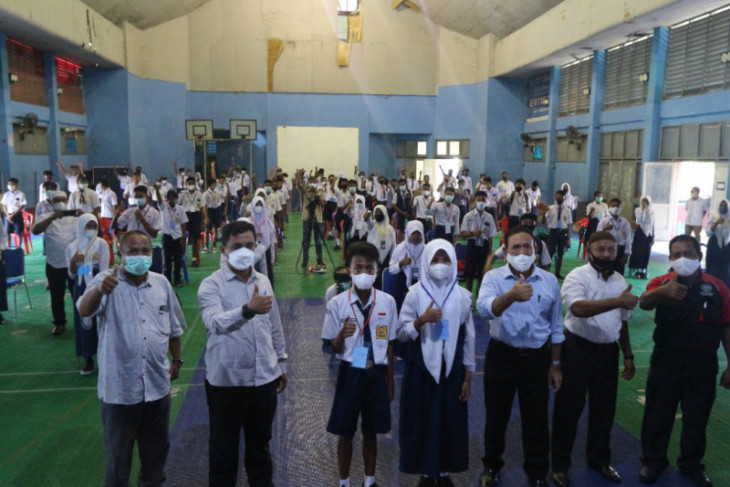 Sejumlah sekolah di Ternate berlakukan belajar tatap muka meski zona merah COVID-19 begini penjelasannya