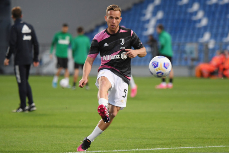 Arthur Melo absen bela Juventus di awal musim karena akan jalani operasi