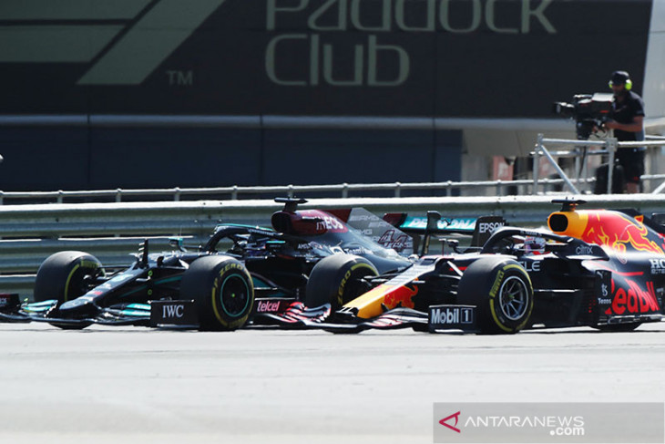 Komisi pengawas Formula 1 tolak petisi Red Bull untuk tinjau ulang insiden tabrakan di GP Inggris