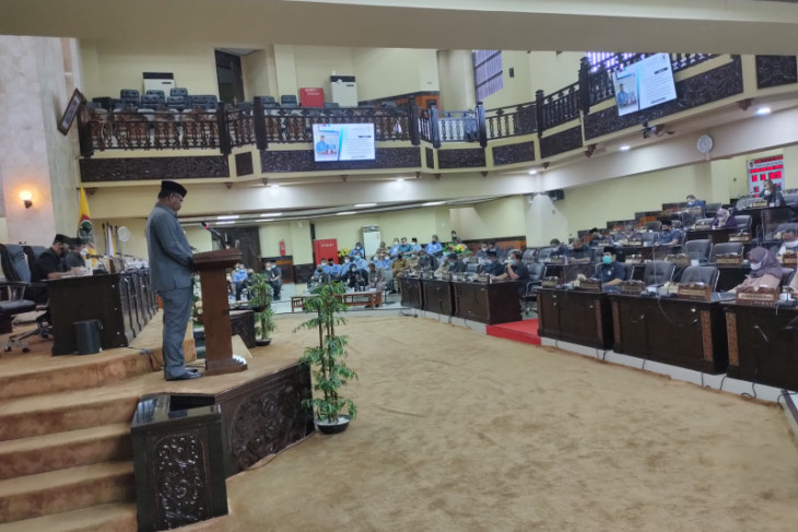 Perkiraan KUA-PPAS Kalsel 2022 surplus