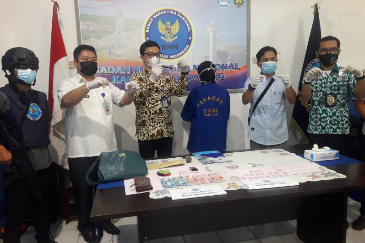 BNNK Tabalong amankan wanita pengedar sabu