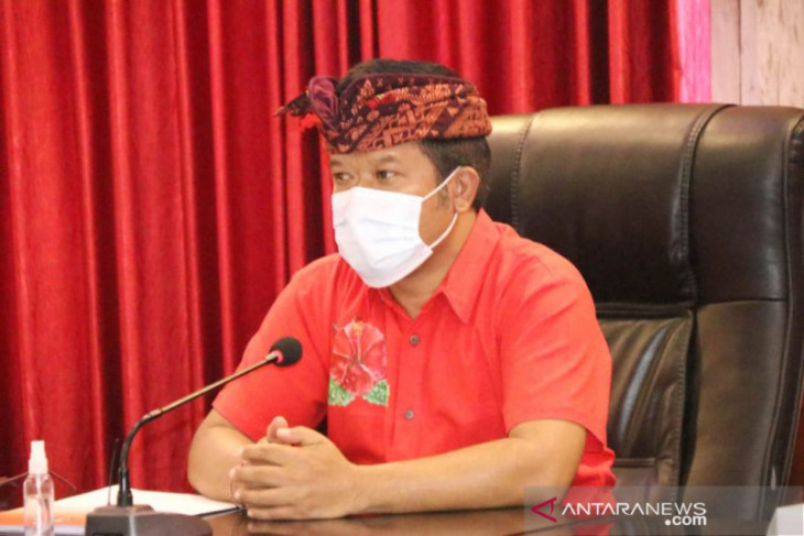 Bupati Bangli donasikan gaji guna belanjakan sembako warganya - Vimarsana News