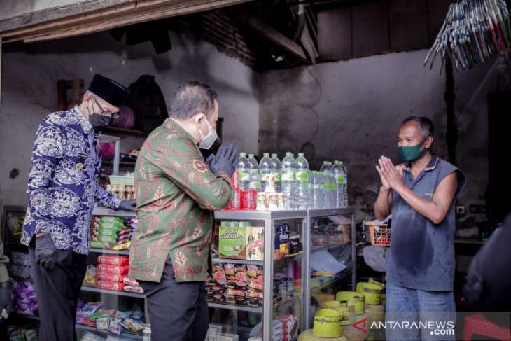 Pemkab Jember dorong UMKM desa bangkit saat PPKM