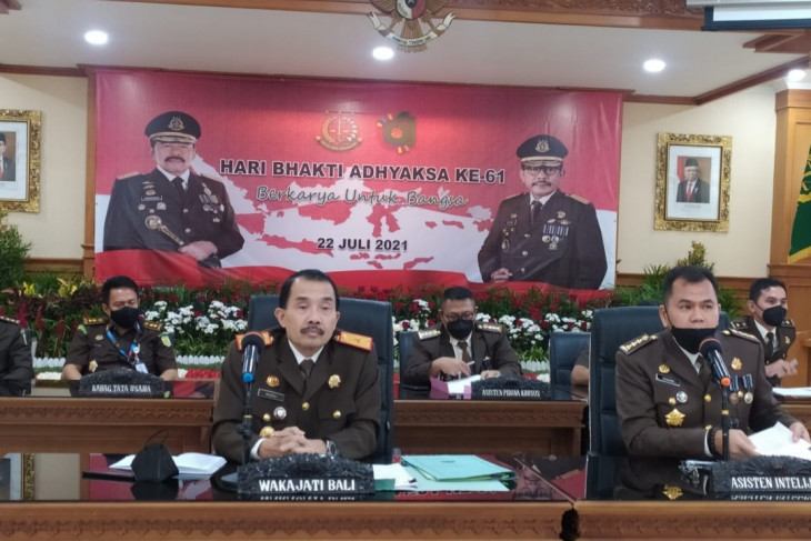 Mantan Sekda Buleleng jadi tersangka dugaan gratifikasi