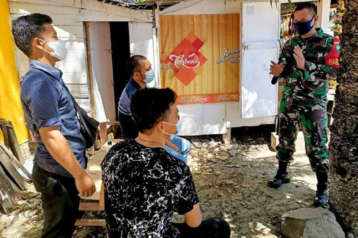 Prajurit TNI tegur warga abaikan protokol kesehatan