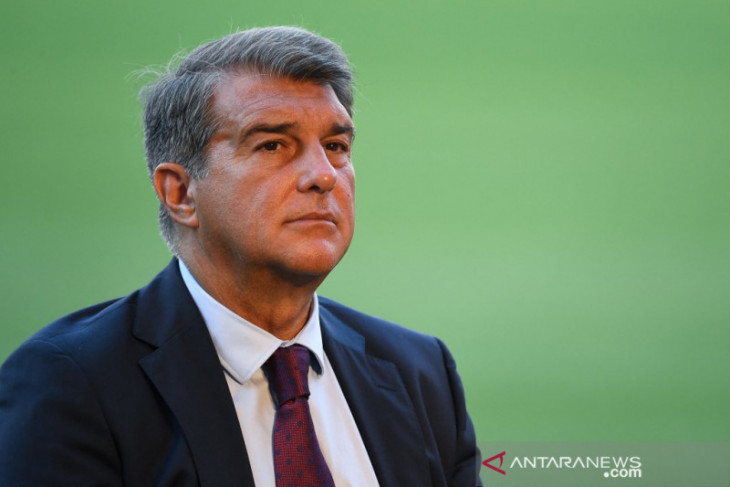 Barca digulung Bayern Muenchen, Joan Laporta minta suporter bersabar