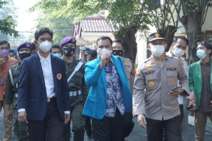 BEM Nusantara dukung perpanjangan PPKM dan program vaksinasi massal