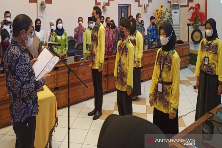 Sekda kukuhkan pengurus Forum Anak Kotabaru