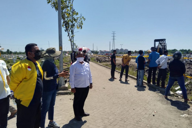 Lahan milik Pemprov Jatim di Keputih Surabaya diminta untuk pemakaman COVID-19