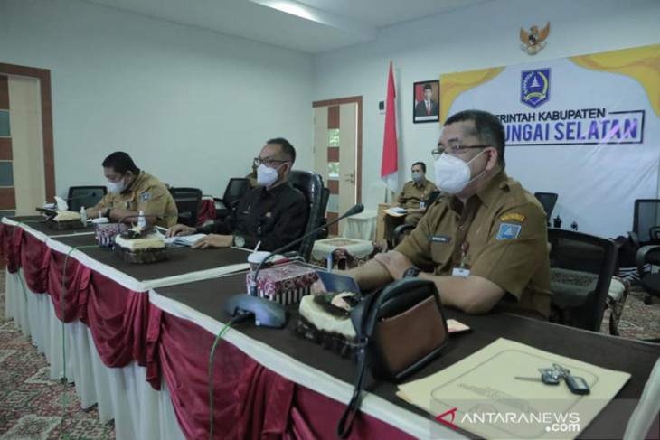 Kemendagri arahkan percepatan penyaluran bansos, JPS dan BTT
