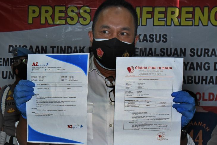 Hakim vonis terdakwa pembuat surat uji usap antigen palsu tegakkan hukum