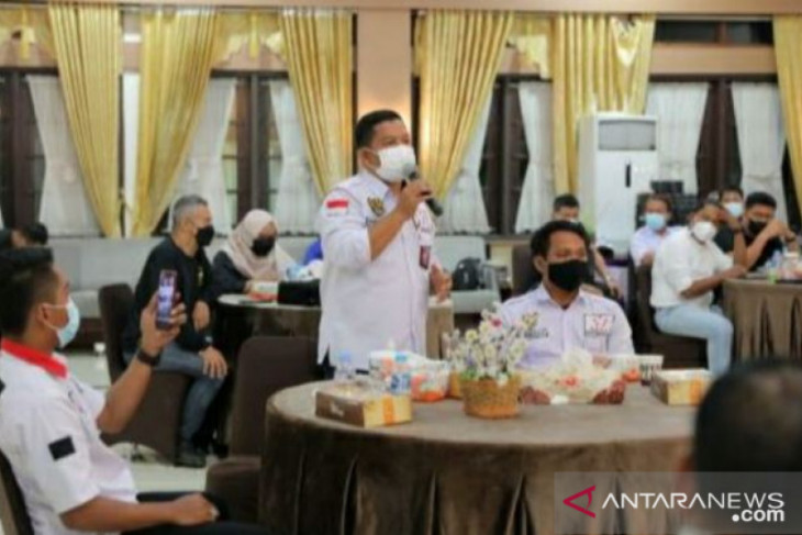 Erzaldi minta APKLI sosialisasikan prokes pedagang kaki lima