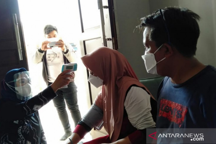 Warga Yang Mengalami Gejala COVID-19 Meningkat