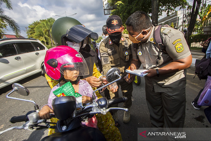 Penegakkan PPKM Level 4 Di Banjarmasin