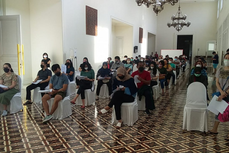 Satgas COVID-19 Kab Tangerang sebut e-KTP syarat wajib vaksinasi