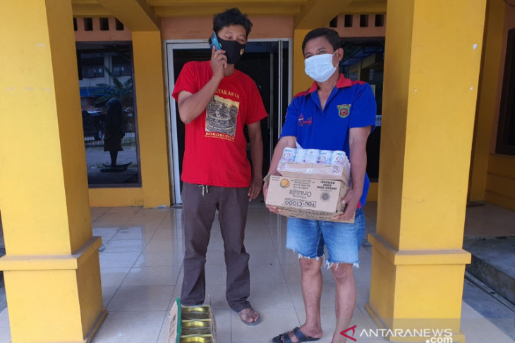 Wagub Hadi Mulyadi kirim suplemen untuk wartawan jalani isoman