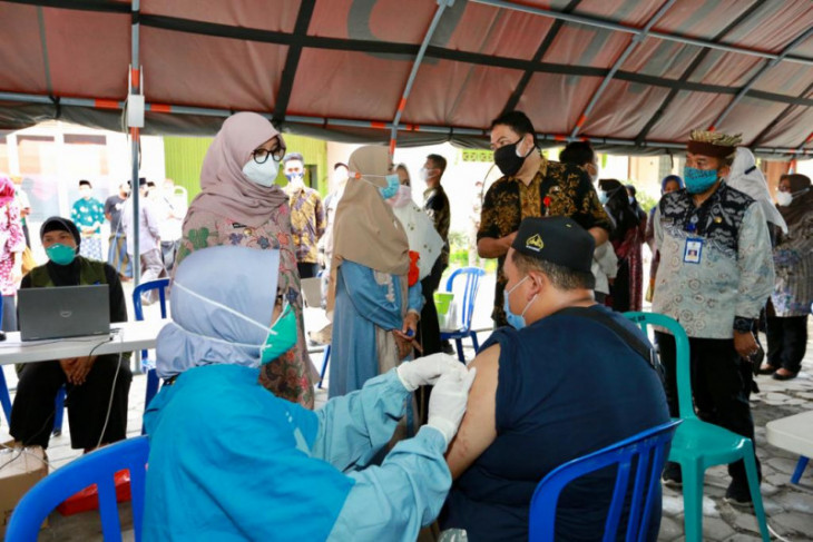 Percepat vaksinasi, Pemkab Banyuwangi buka pendaftaran relawan tim satgas kesehatan