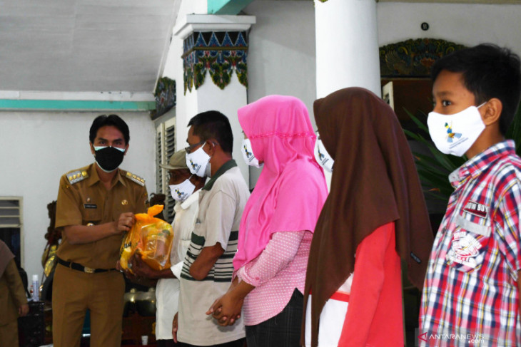 Bantuan Sosial Pemkab Madiun