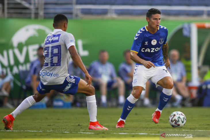 Everton siap jual James Rodriguez asalkan ada penawaran yang tepat
