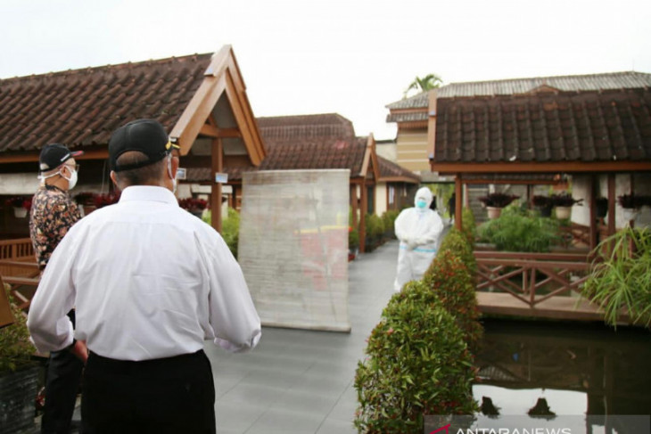 Kemenko PMK Muhadjir Effendy dorong persediaan obat antivirus hingga fasilitas isoman