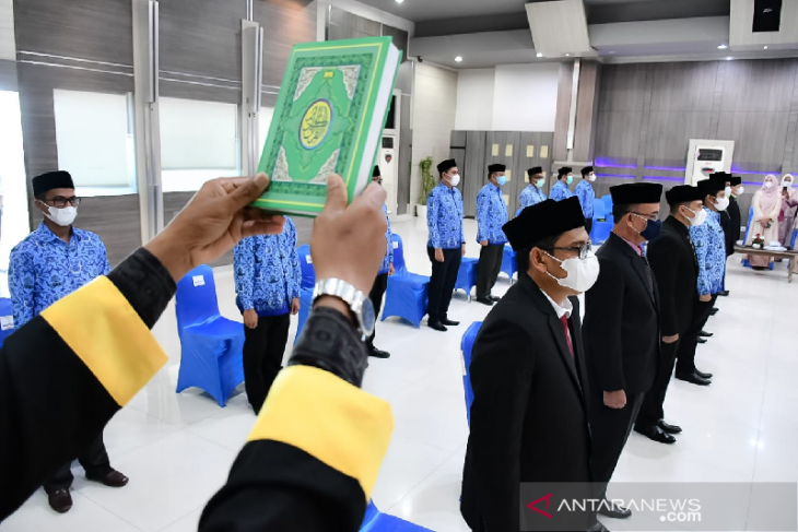 Aminullah lantik enam pejabat eselon II, untuk tingkatkan kinerja
