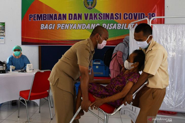 Vaksinasi COVID-19 Penyandang Disabilitas dan ODGJ di Madiun
