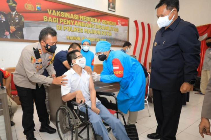 Vaksinasi Merdeka Semeru Polres Madiun Kota sasar penyandang disabilitas