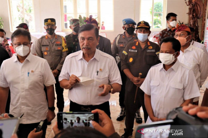 Menko Luhut puji pelaksanaan isolasi terpusat di Buleleng