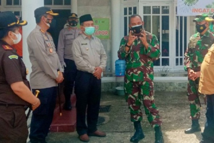 Danrem Gapu monitoring implementasi PPKM level-4 di Merangin