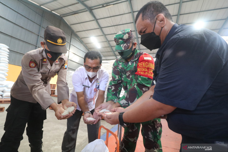 Bantuan Beras PPKM Tahap Dua di Kediri