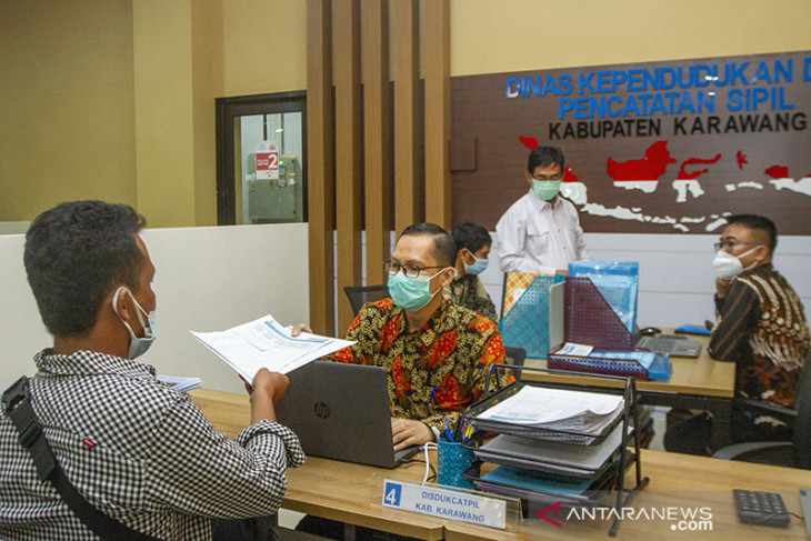 Mal pelayanan publik di Karawang 