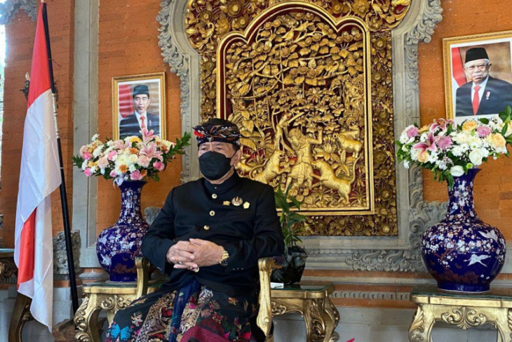 Dua tokoh Bali dapat tanda kehormatan Satyalencana Kepariwisataan
