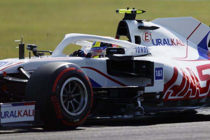 Bos Ferrari senang Mick Schumacher di F1