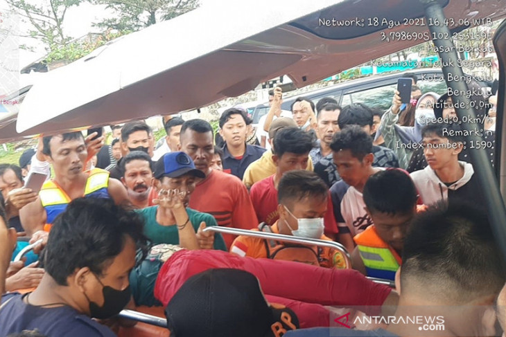 Anak tenggelam di Pantai Panjang Bengkulu ditemukan meninggal dunia